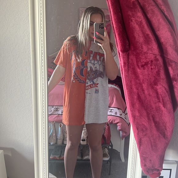 Urban outfitters graphic t shirt, size s/m, worn once - Picture 3 of 3